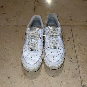 Used Air Force 1 size 9